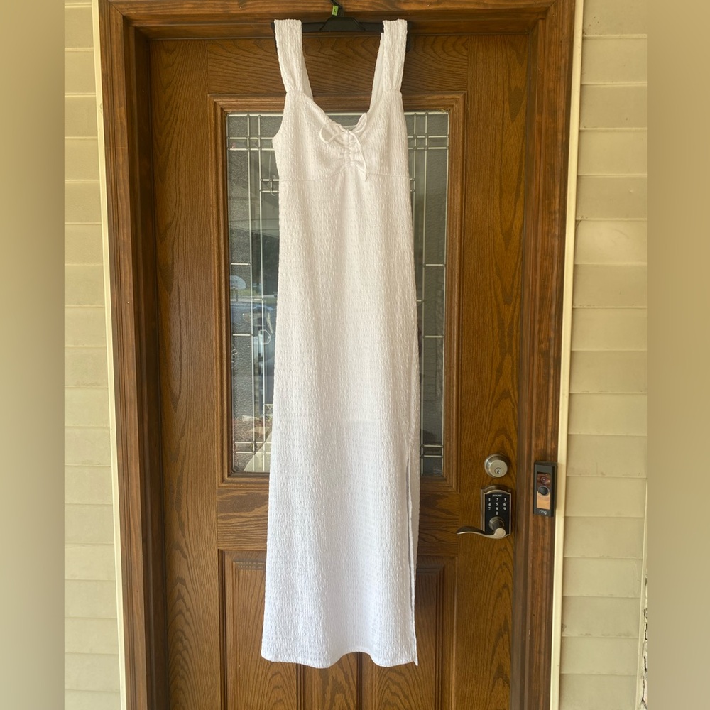 Almost Famous White Midi Dress